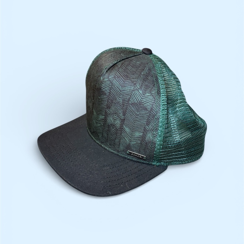 Prana trucker hat